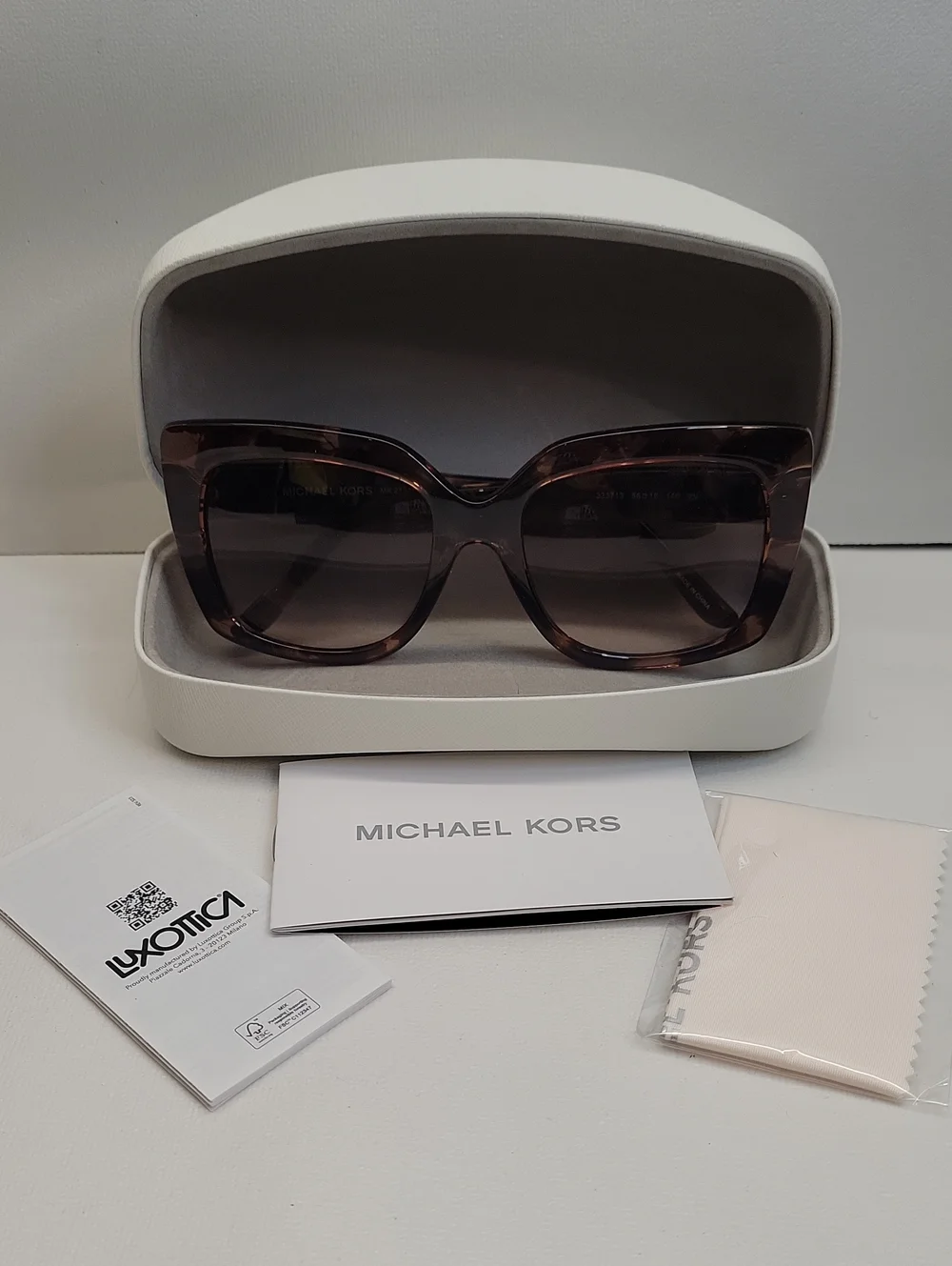 Michael Kors Women's MK2121 Myoko Sunglasses Dark Tortoise/Brown Gradient NEW!